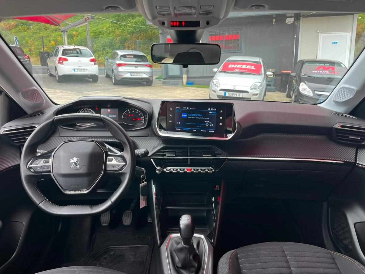 peugeot-208-1-2-puretech-2021-gasolina-1199cc