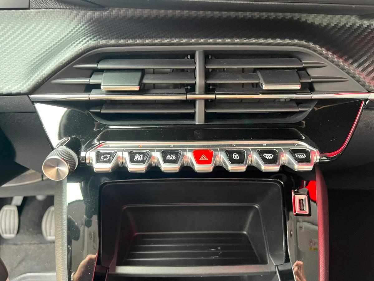 peugeot-208-1-2-puretech-2021-gasolina-1199cc