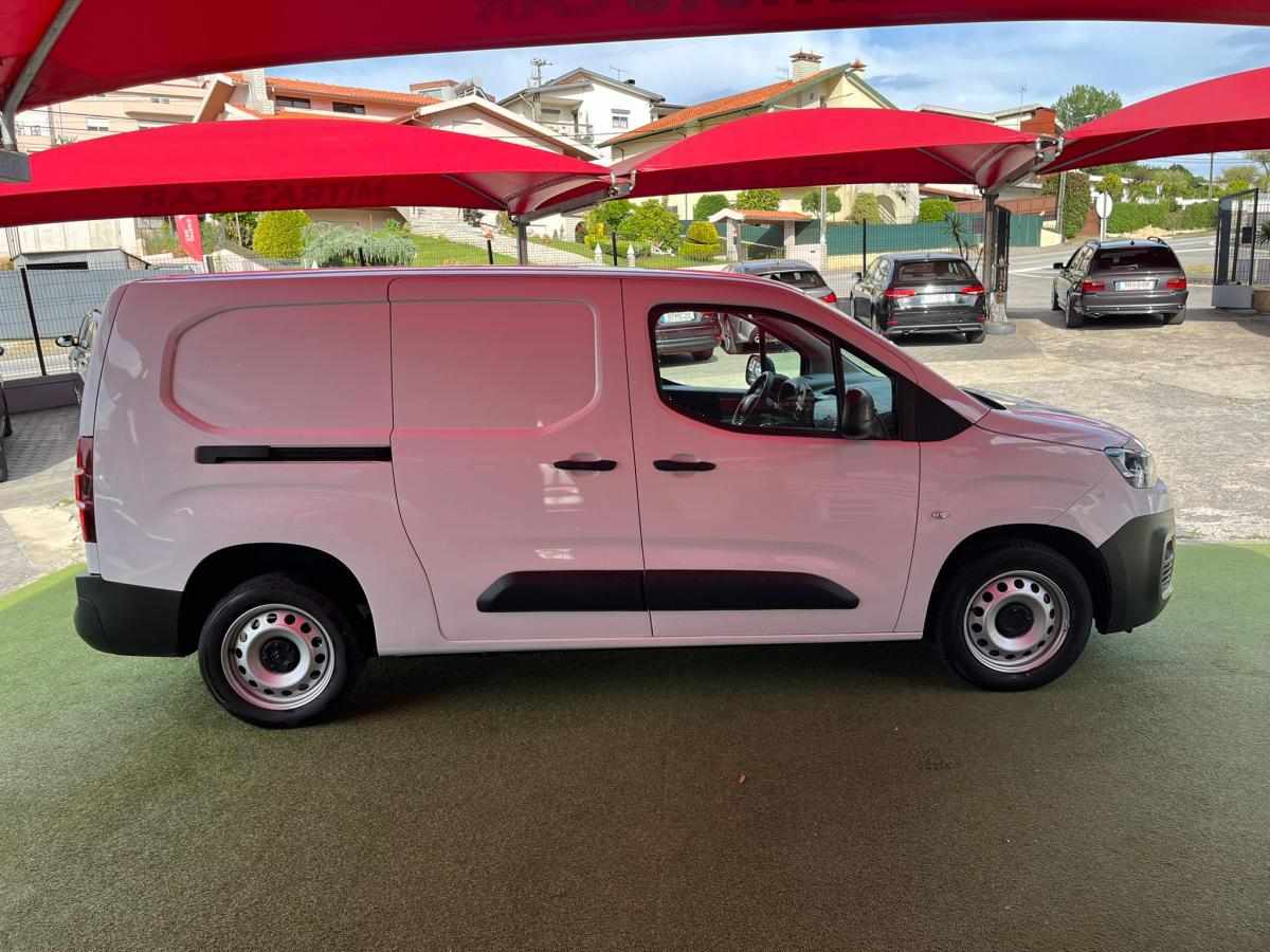 citroen-berlingo-1-5-bluehdi-2023-diesel-1499cc