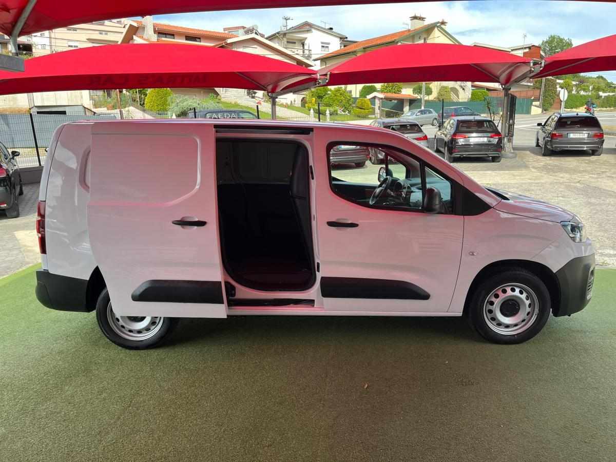 citroen-berlingo-1-5-bluehdi-2023-diesel-1499cc