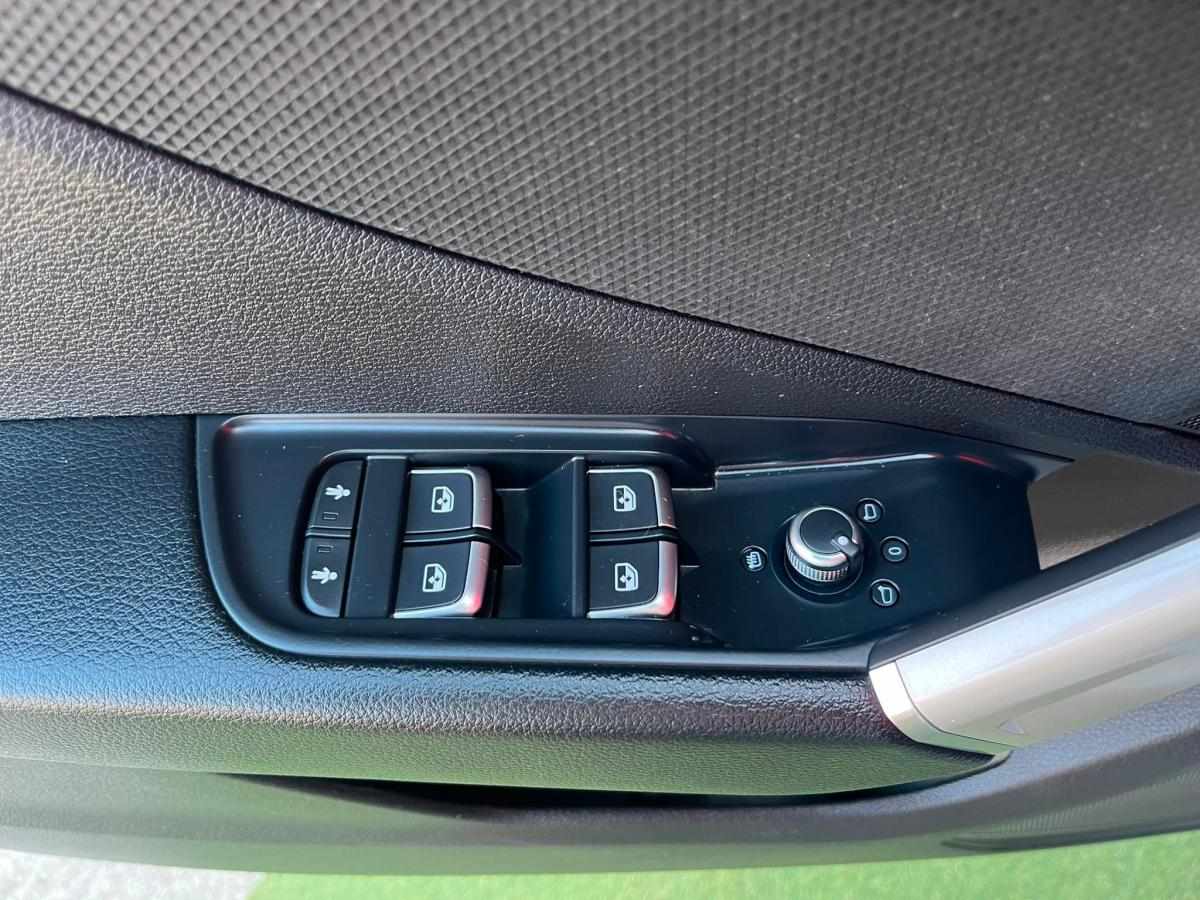 audi-q2-30-tfsi-2021-gasolina-999cc