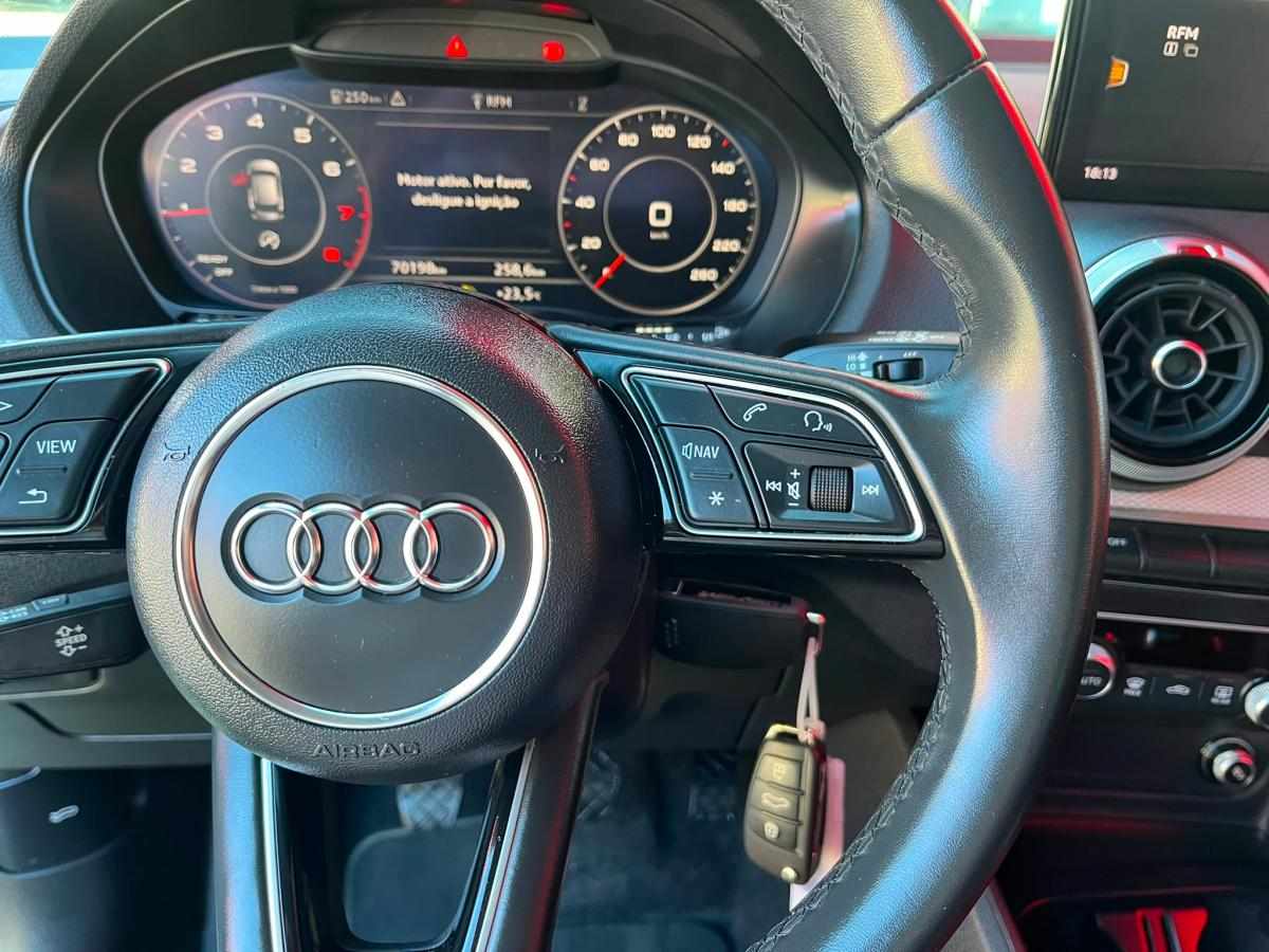 audi-q2-30-tfsi-2021-gasolina-999cc