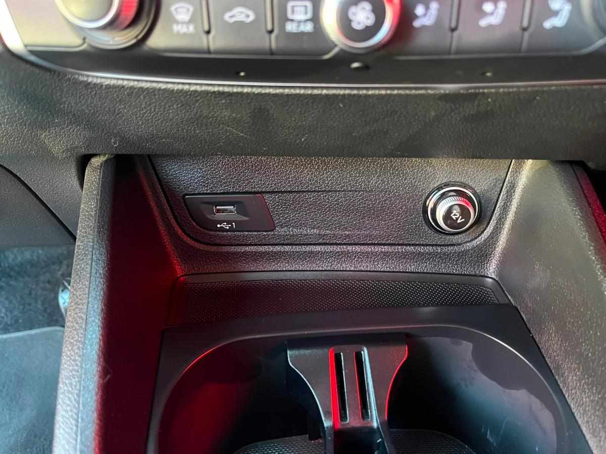 audi-q2-30-tfsi-2021-gasolina-999cc