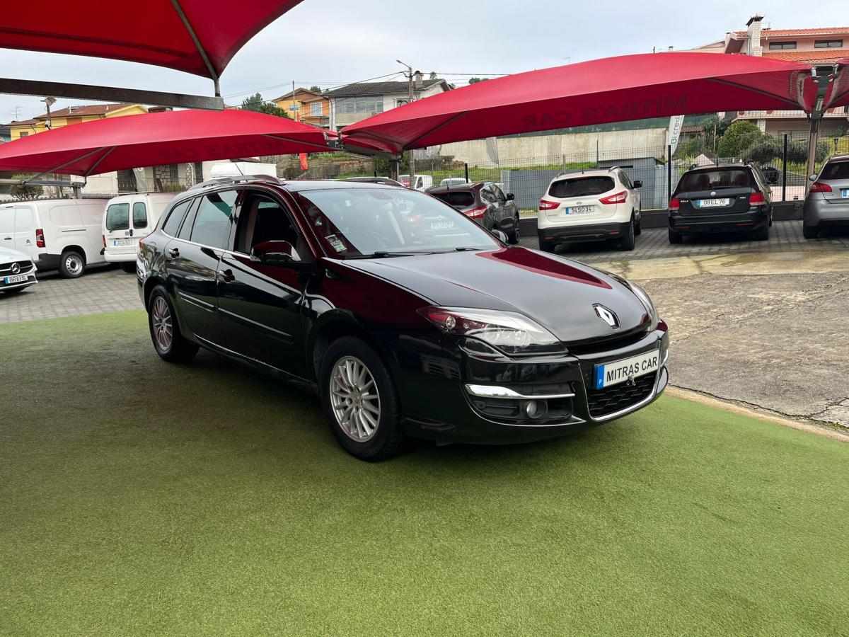 renault-laguna-1-5-dci-eco2-2011-diesel-1461cc