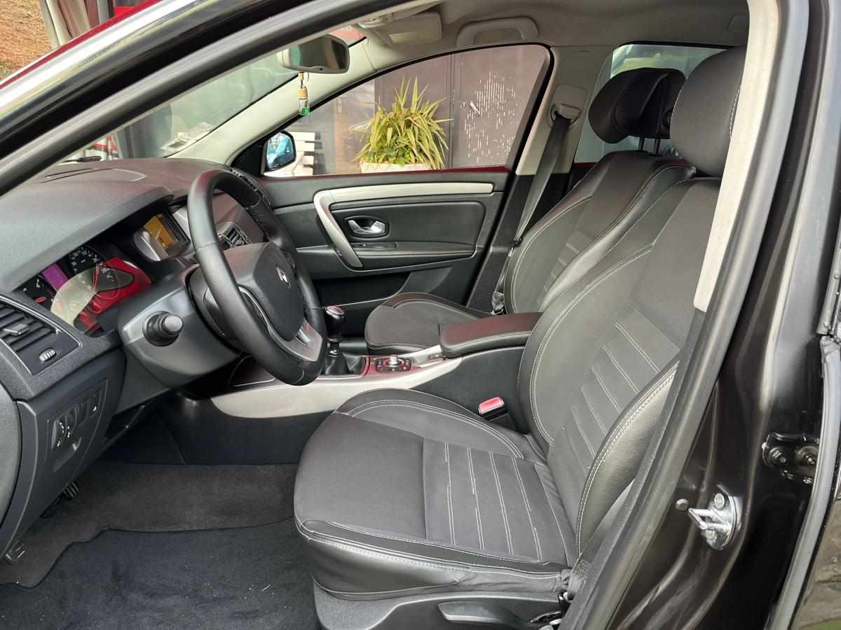 renault-laguna-1-5-dci-eco2-2011-diesel-1461cc