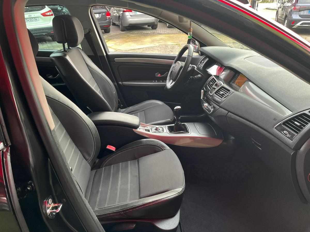 renault-laguna-1-5-dci-eco2-2011-diesel-1461cc