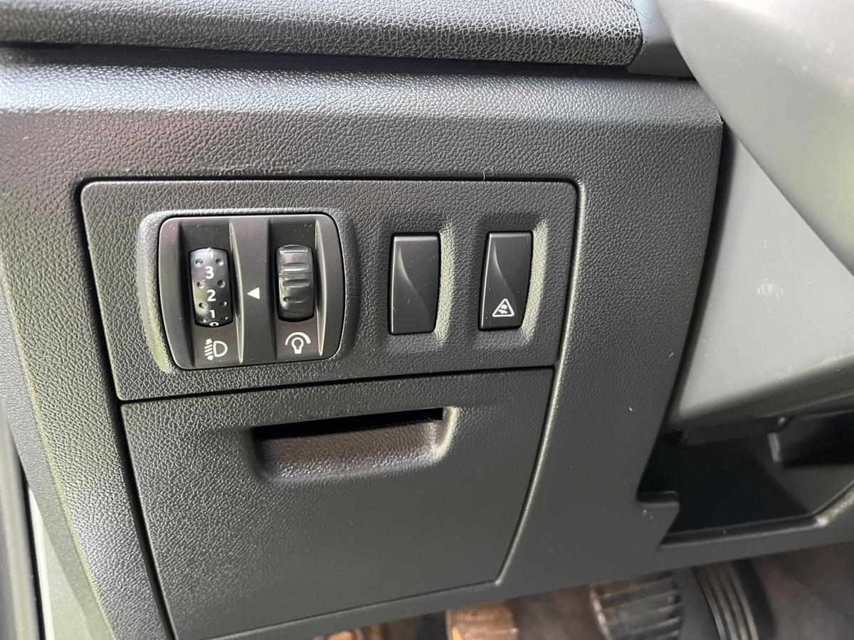 renault-laguna-1-5-dci-eco2-2011-diesel-1461cc
