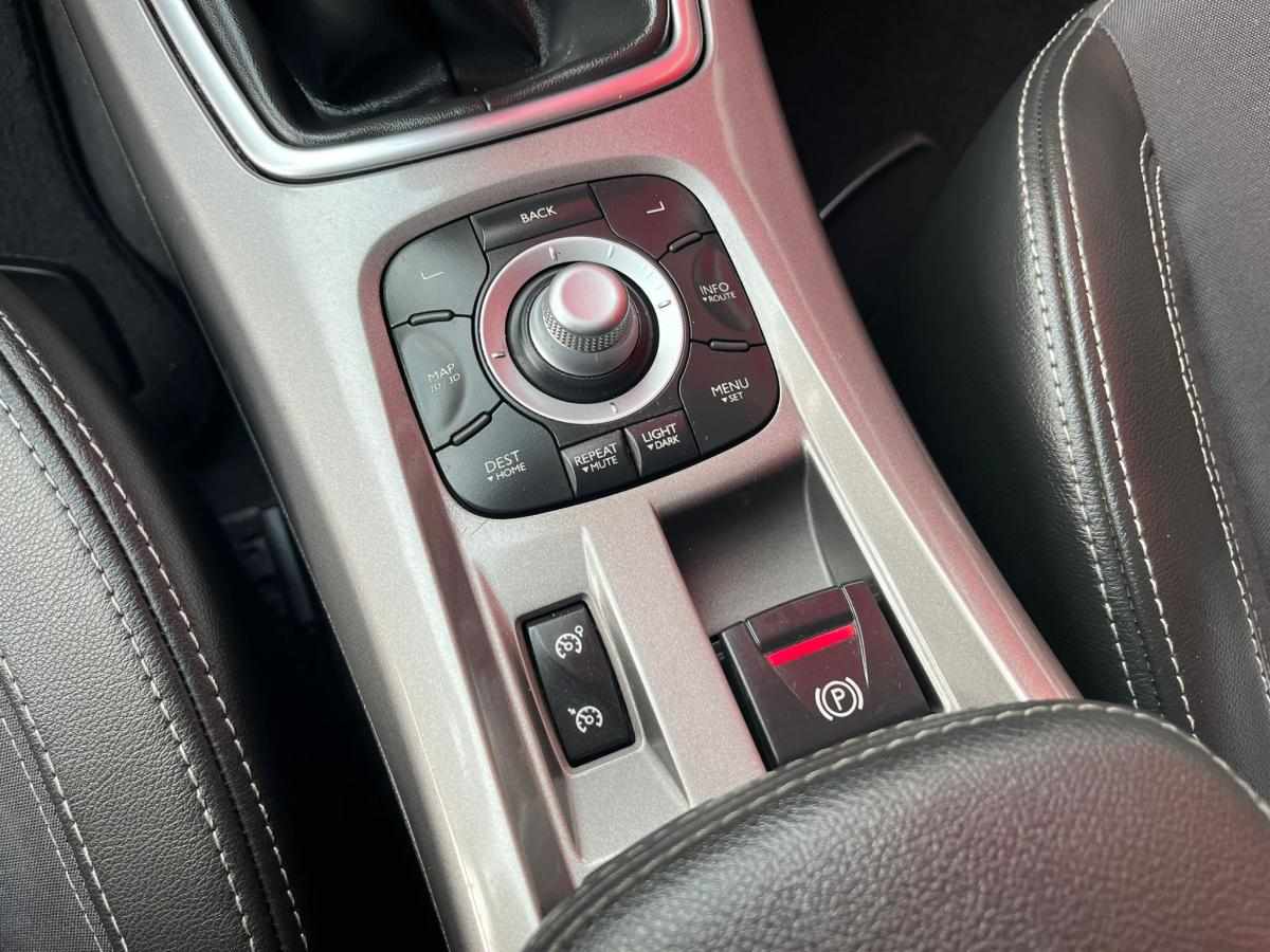 renault-laguna-1-5-dci-eco2-2011-diesel-1461cc