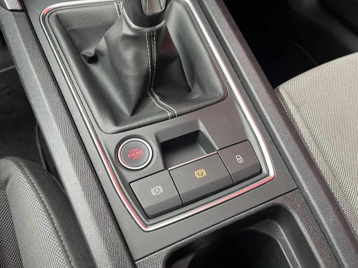 seat-leon-2-0-tdi-2023-diesel-1968cc