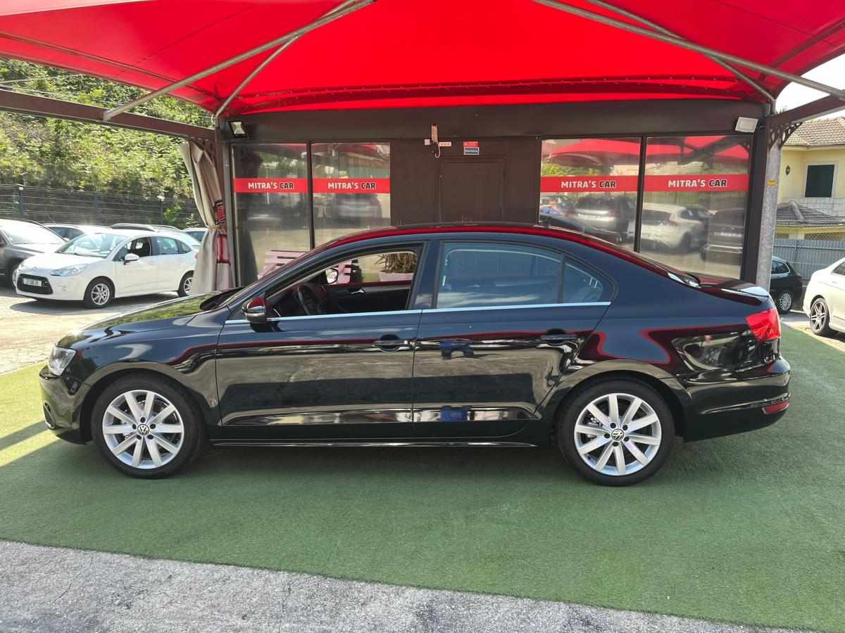 volkswagen-jetta-1-6-tdi-2011-diesel-1598cc