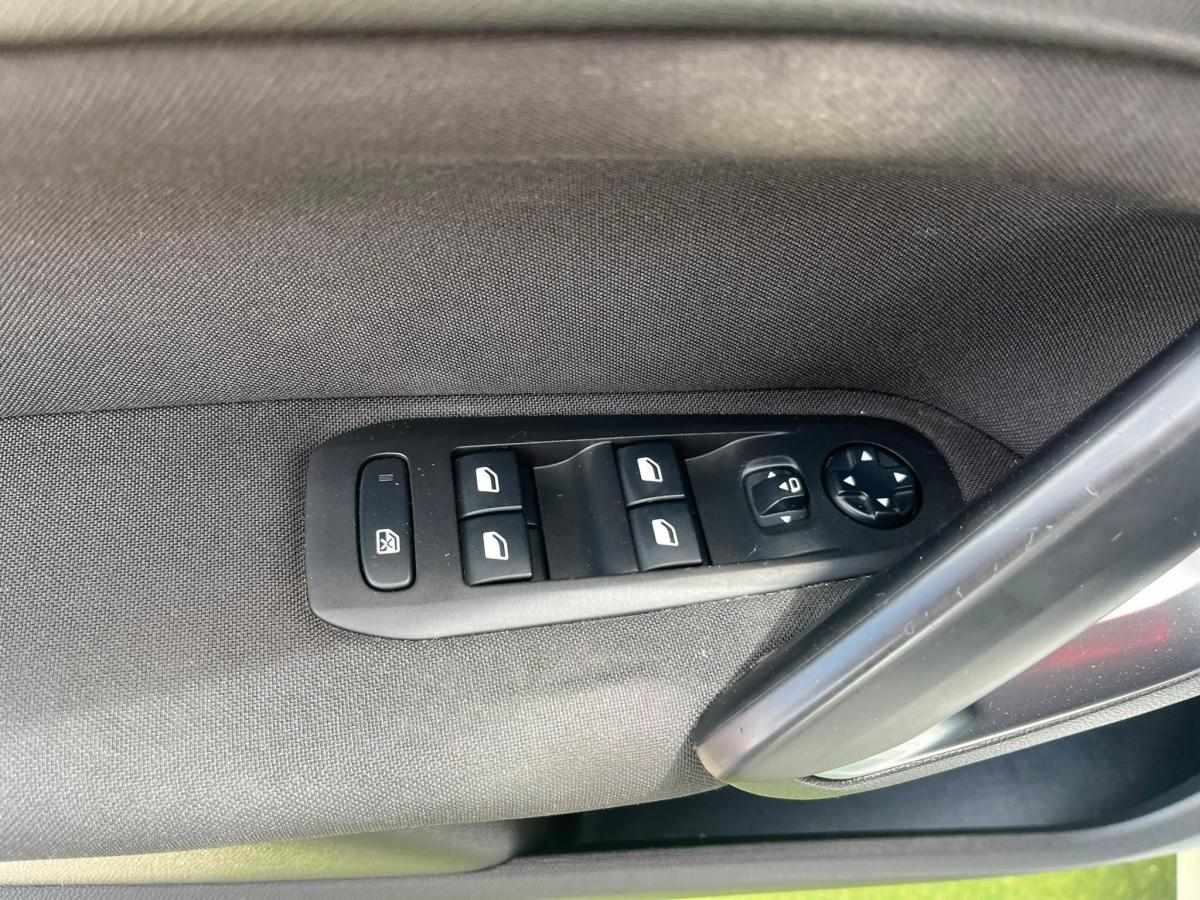 peugeot-308-1-6-bluehdi-fap-2017-diesel-1560cc