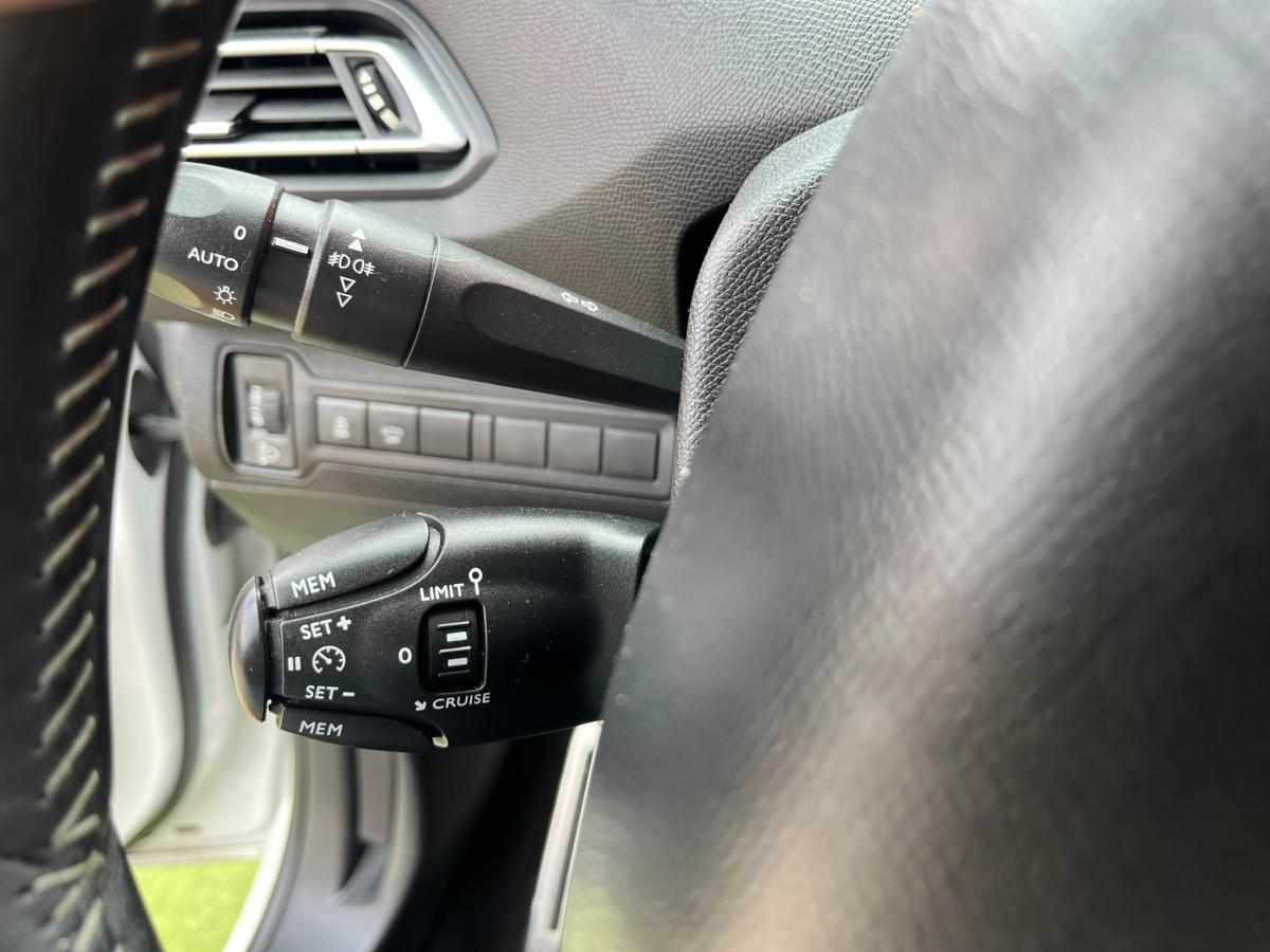 peugeot-308-1-6-bluehdi-fap-2017-diesel-1560cc