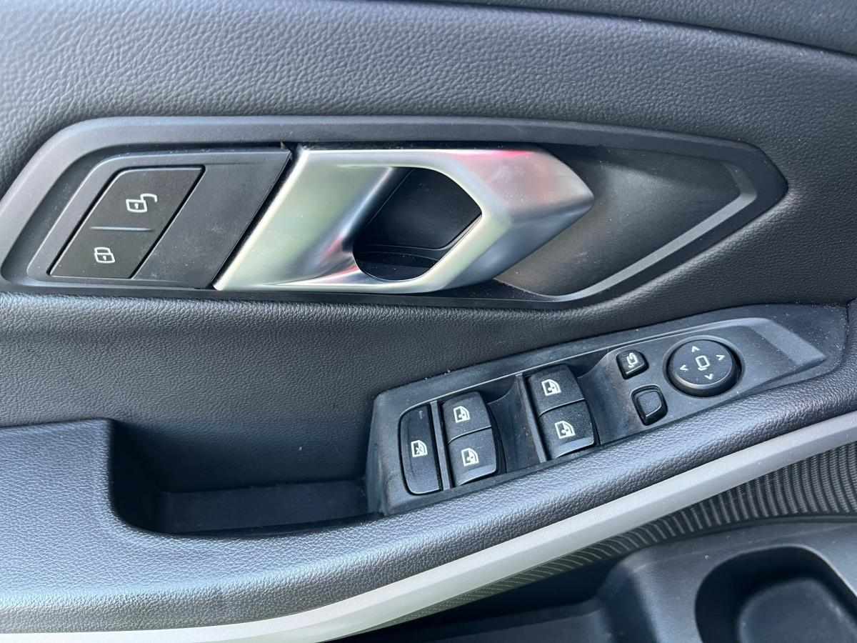 bmw-serie-3-318-d-touring-2022-diesel-2000cc