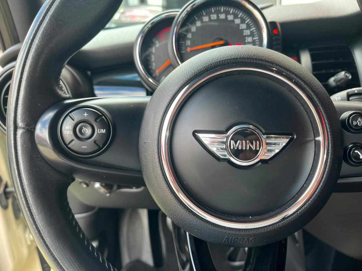 mini-hatch-d-1-5-2015-diesel-1496cc