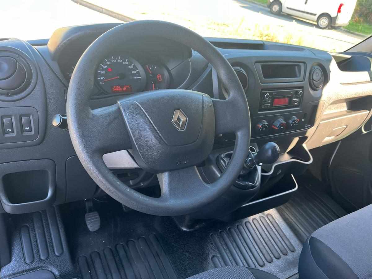 renault-master-2-3-131cv-2019-diesel-2299cc