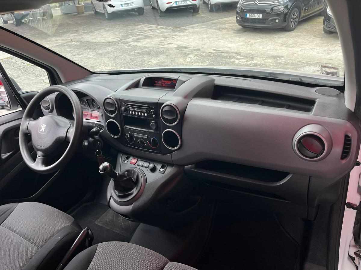 peugeot-partner-1-6-99cv-2017-diesel-1560cc