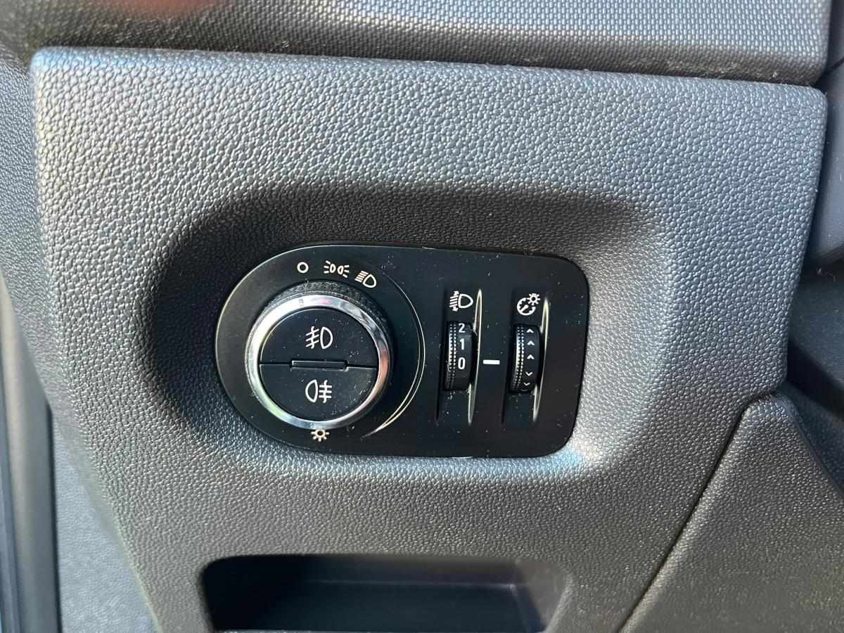opel-corsa-1-2-twinport-2010-gasolina-1229cc