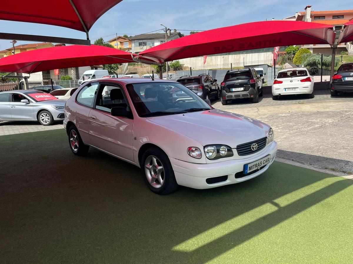 toyota-corolla-1-9-69cv-2001-diesel-1867cc