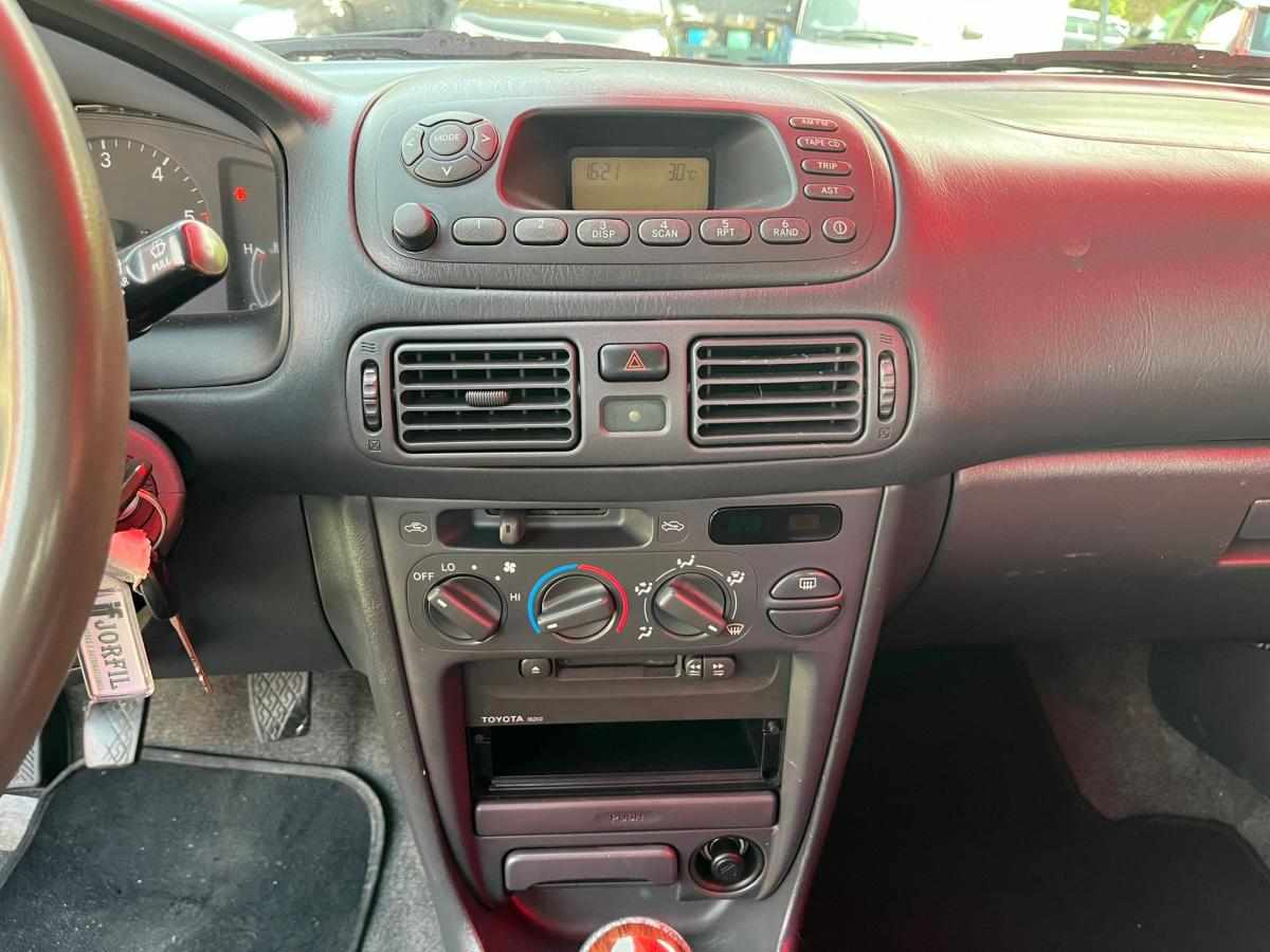 toyota-corolla-1-9-69cv-2001-diesel-1867cc