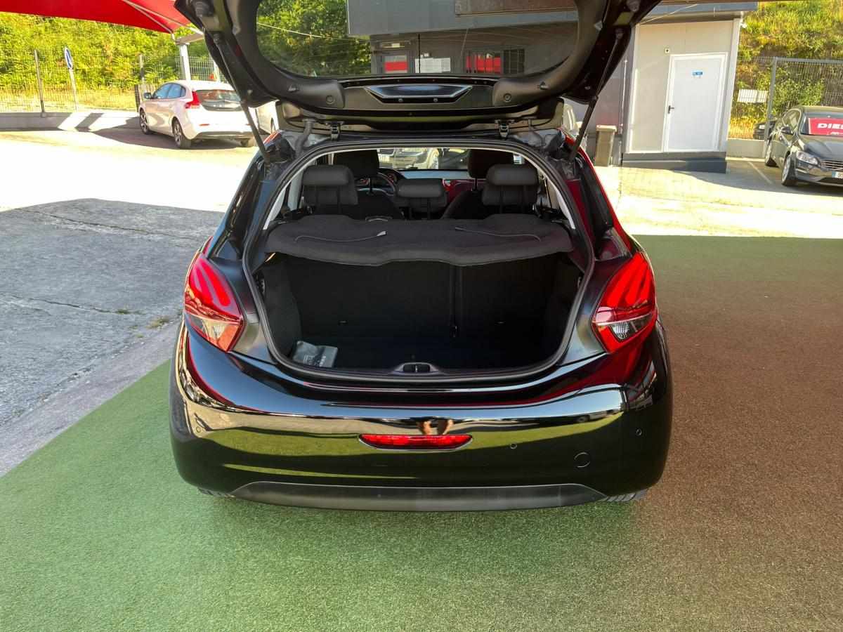 peugeot-208-1-2-vti-2019-gasolina-1199cc