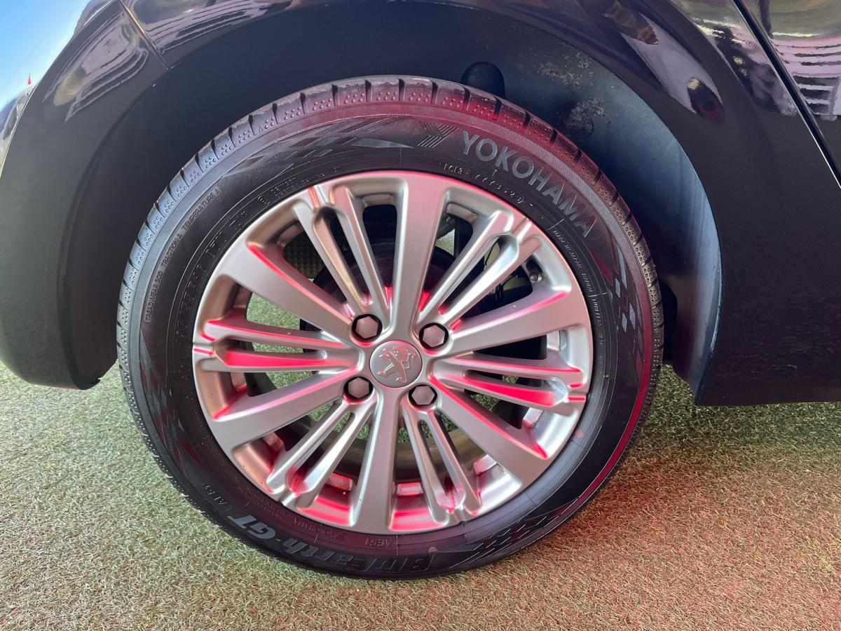 peugeot-208-1-2-vti-2019-gasolina-1199cc