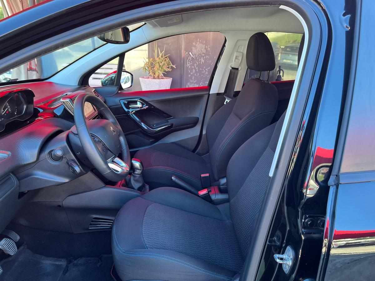 peugeot-208-1-2-vti-2019-gasolina-1199cc