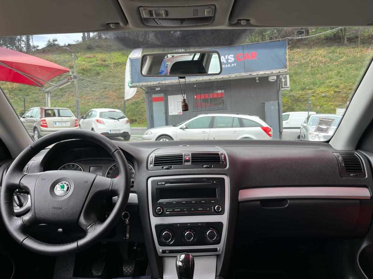 skoda-octavia-1-6-tdi-2010-diesel-1598cc