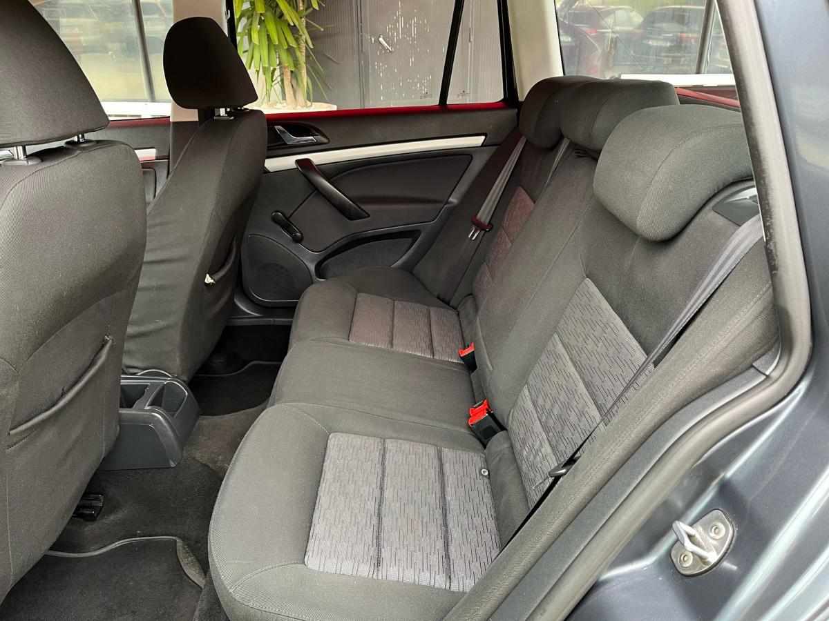 skoda-octavia-1-6-tdi-2010-diesel-1598cc