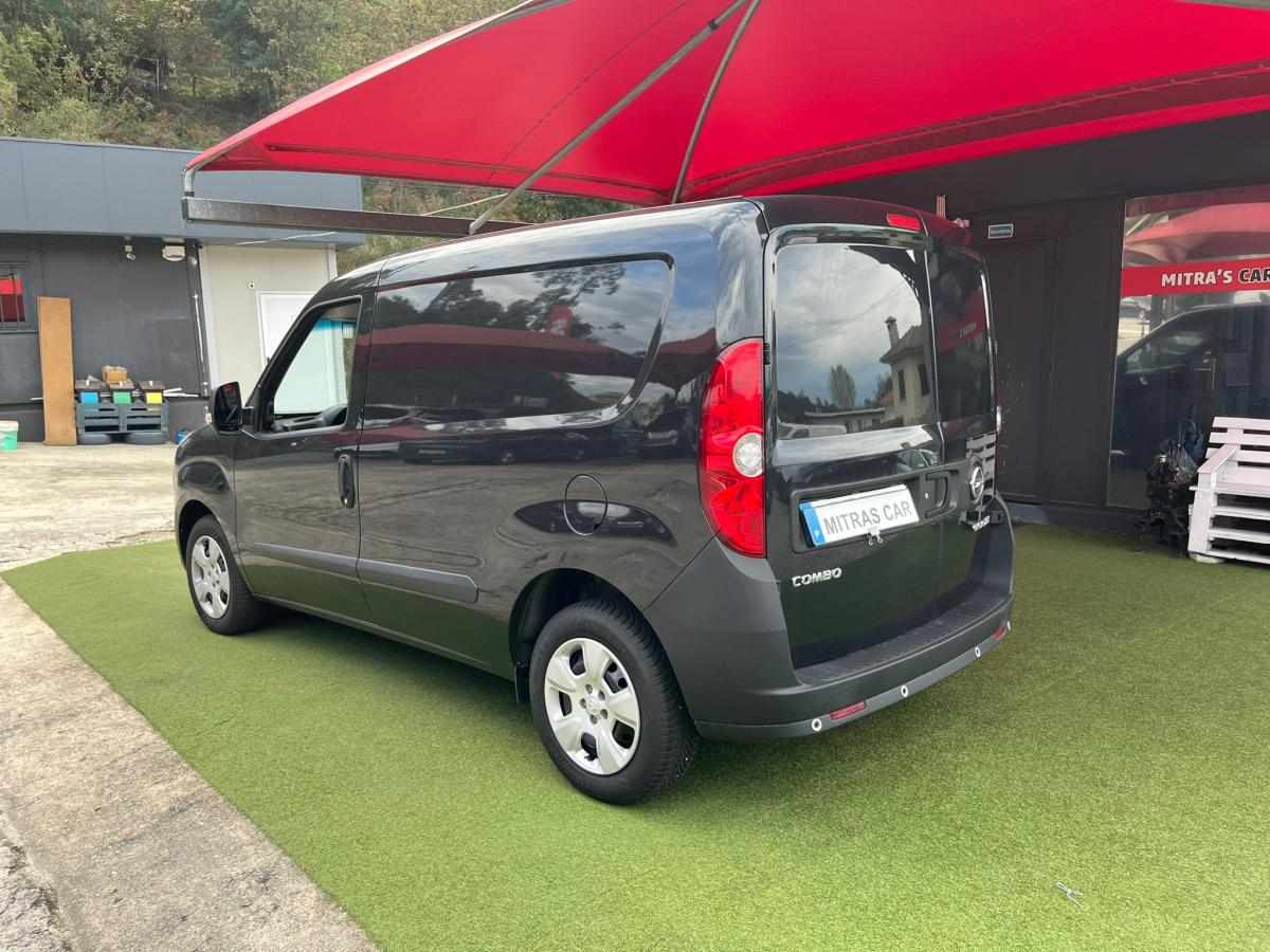 opel-combo-1-6-cdti-ecoflex-2017-diesel-1300cc
