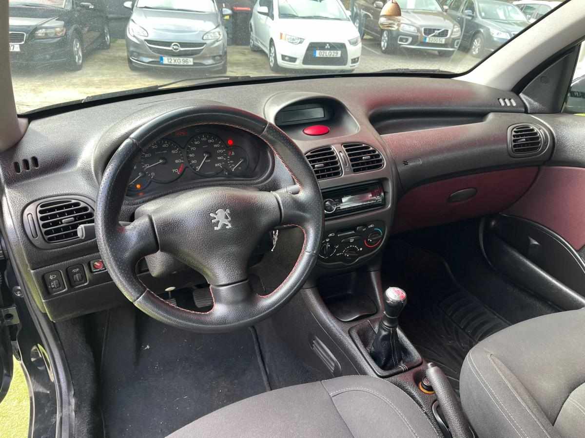 peugeot-206-2-0-hdi-2001-diesel-1997cc