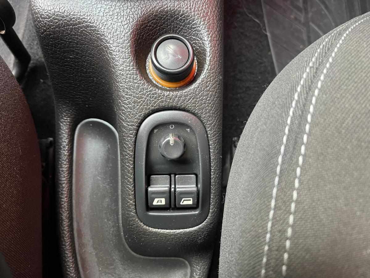 peugeot-206-2-0-hdi-2001-diesel-1997cc