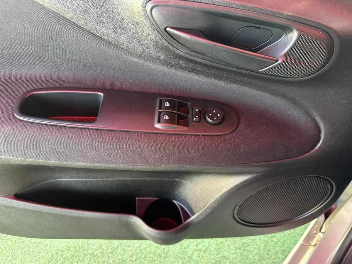 fiat-punto-1-3-multijet-2015-diesel-1248cc