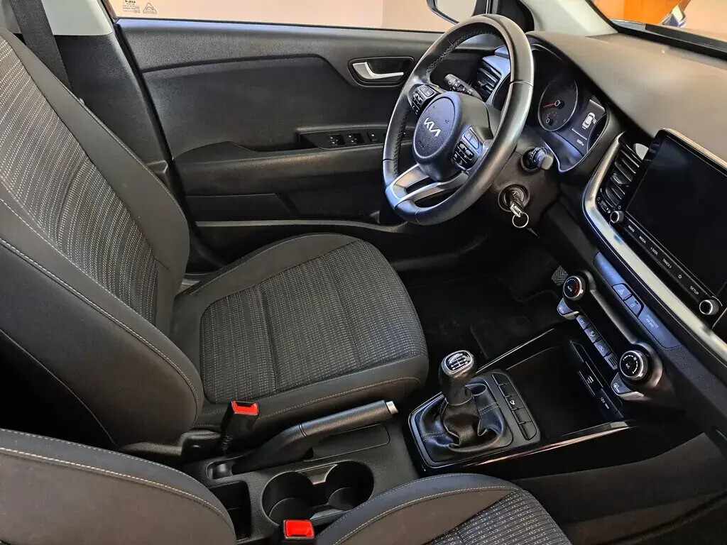 kia-stonic-2022-gasolina-998cc