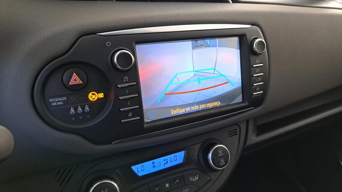 toyota-yaris-2017-hibrido-a-gasolina-1497cc