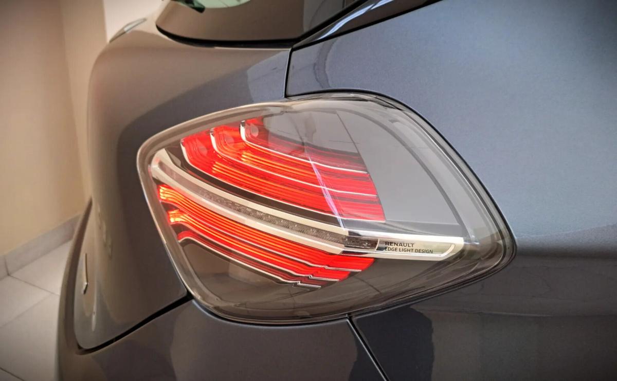 renault-zoe-2020-eletrico-0cc