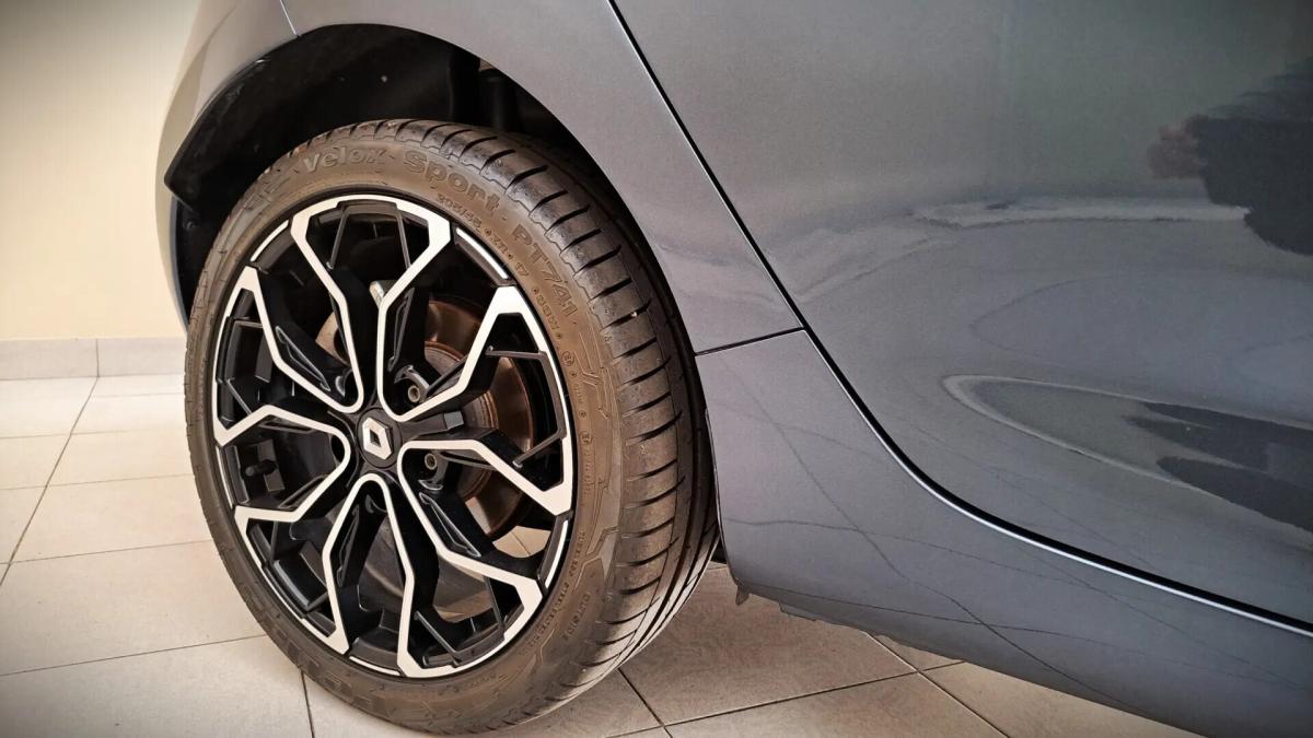 renault-zoe-2020-eletrico-0cc