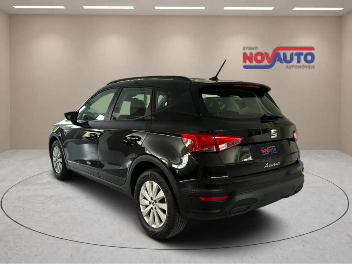 seat-arona-2022-gasolina-999cc