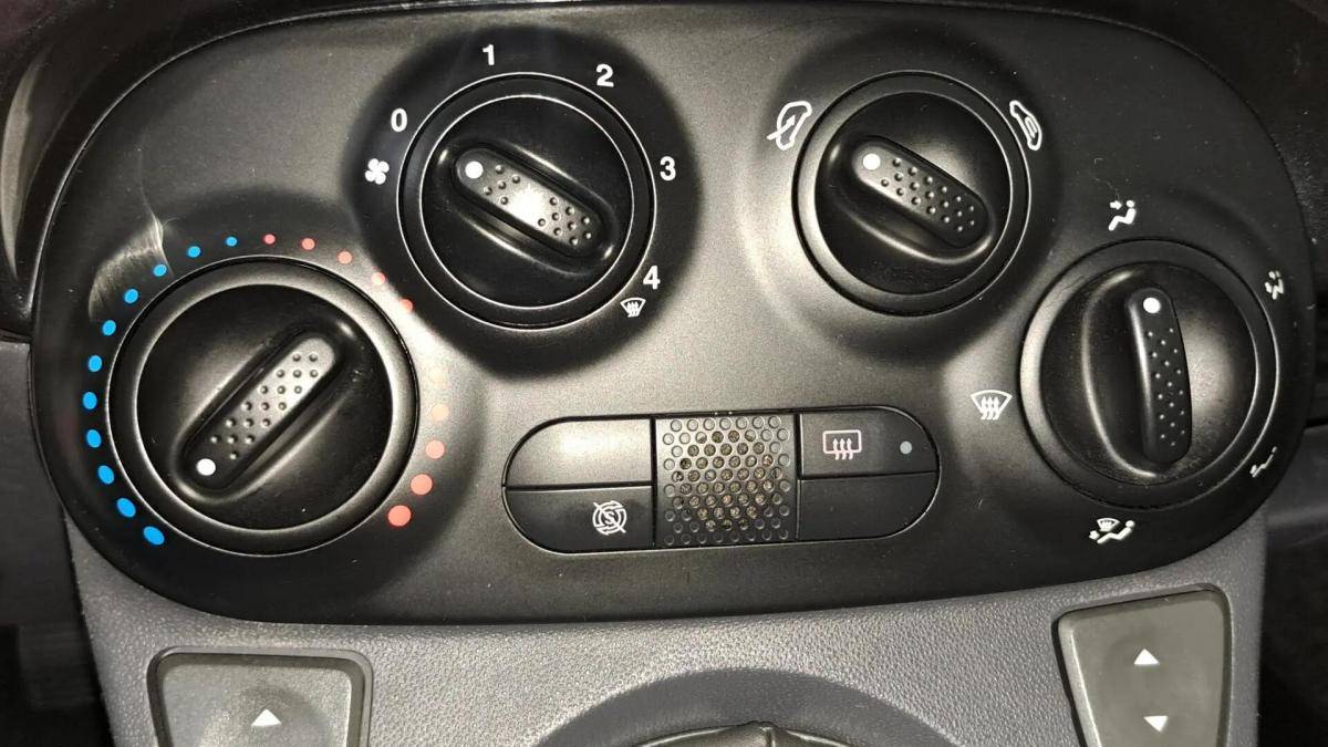 fiat-500-2011-diesel-1248cc