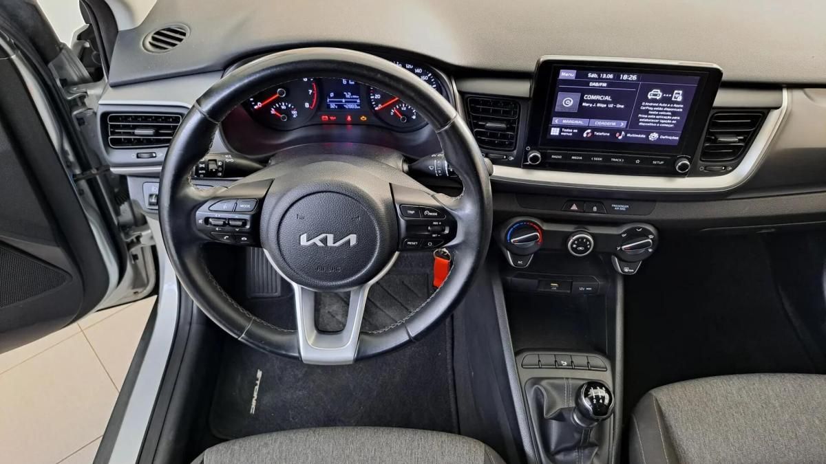 kia-stonic-2022-gasolina-1197cc