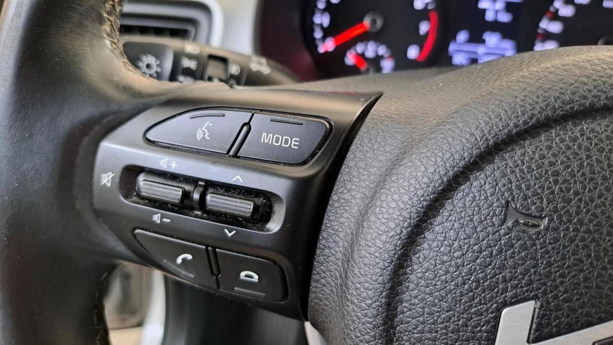 kia-stonic-2022-gasolina-1197cc