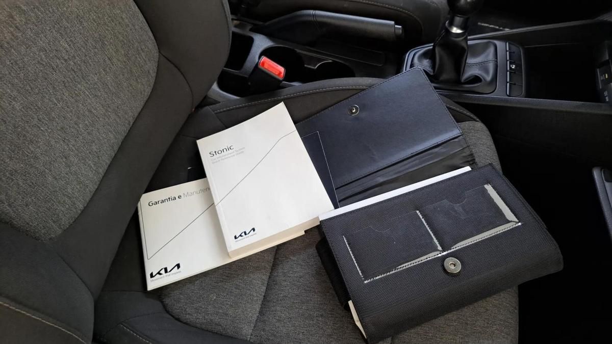 kia-stonic-2022-gasolina-1197cc