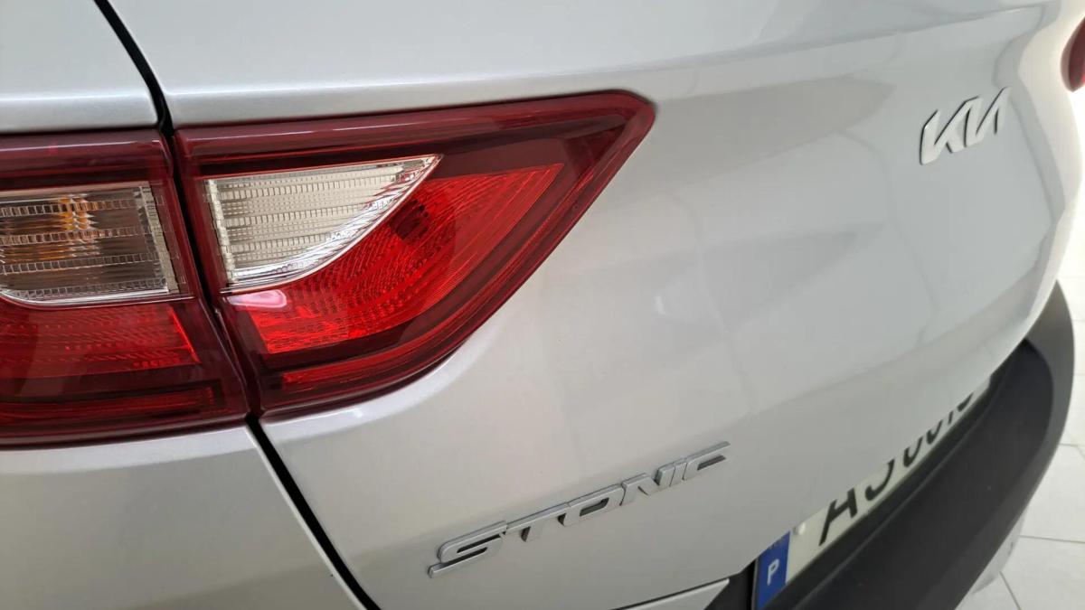 kia-stonic-2022-gasolina-1197cc