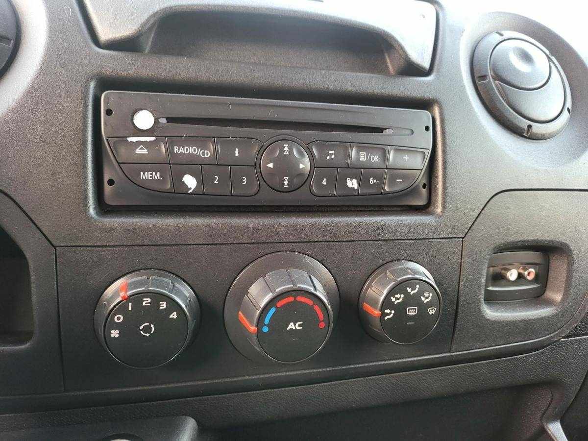 renault-master-2019-diesel-2300cc