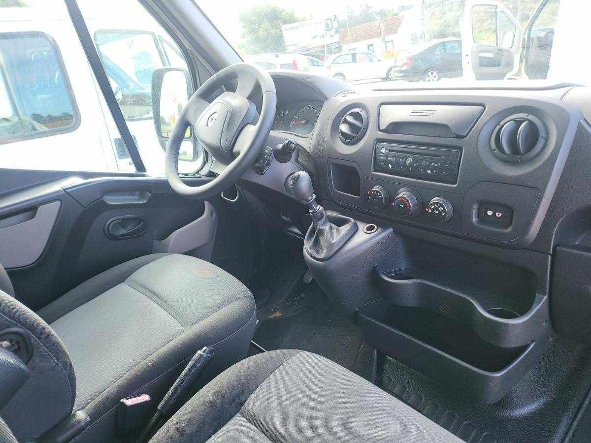 renault-master-2019-diesel-2300cc