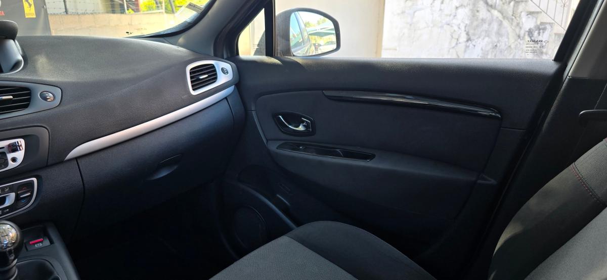 renault-grand-scenic-2014-diesel-1461cc