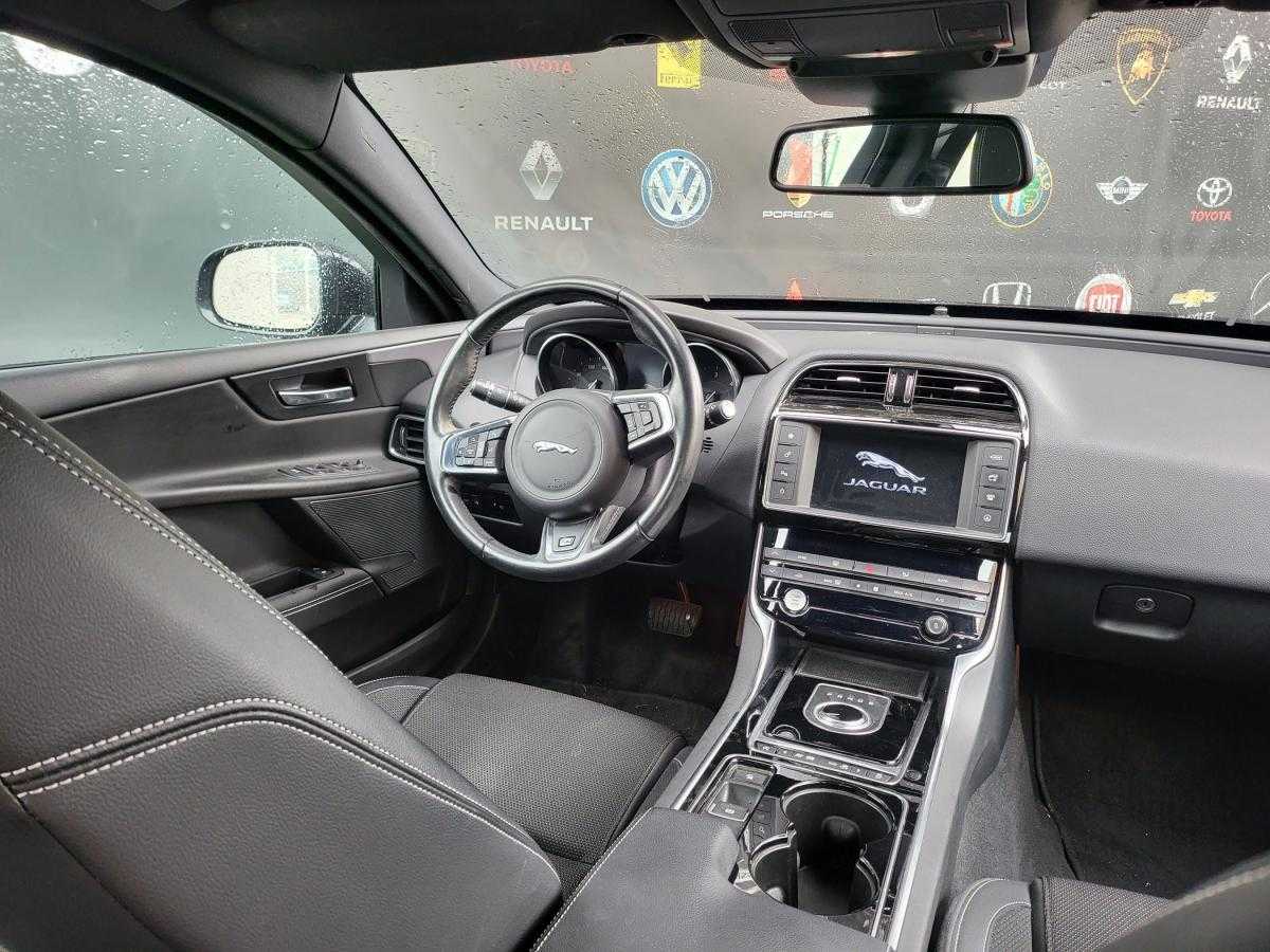 jaguar-xe-2016-diesel-2000cc
