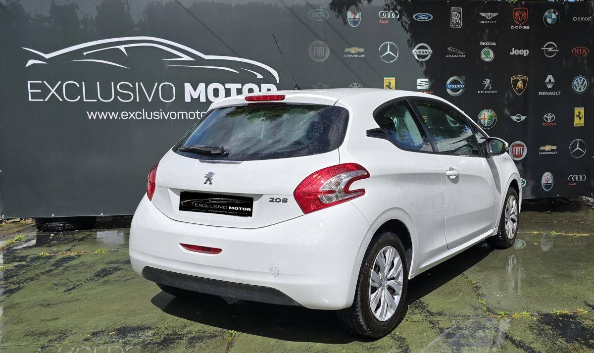 peugeot-208-2013-gasolina-999cc