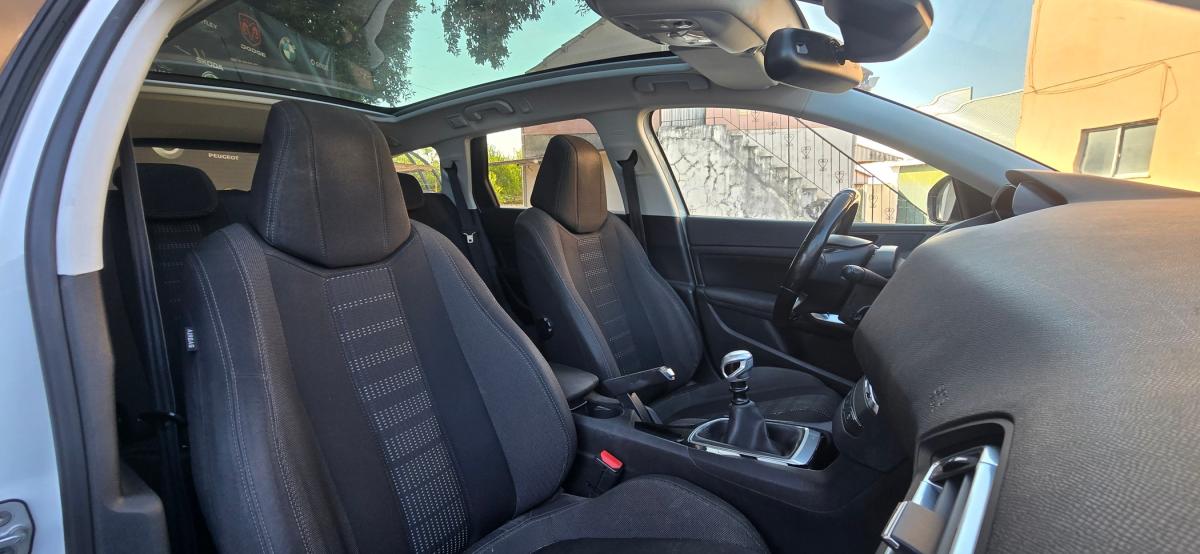 peugeot-308-sw-2015-diesel-1560cc