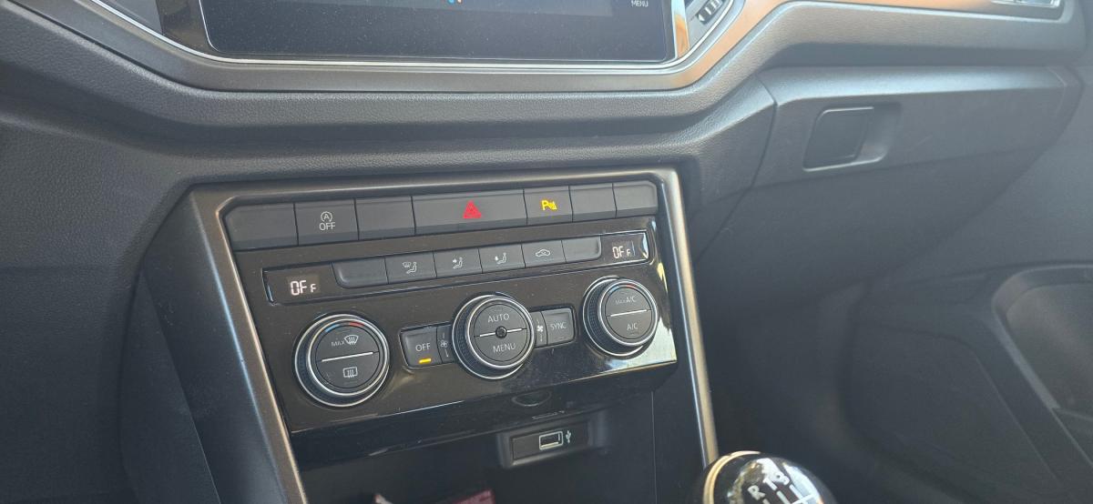 volkswagen-t-roc-2018-diesel-1598cc