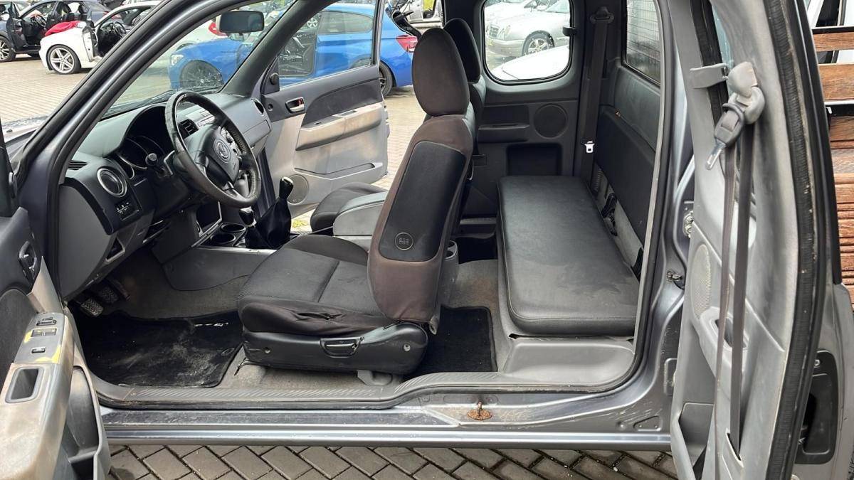 mazda-bt-50-2011-diesel-2500cc